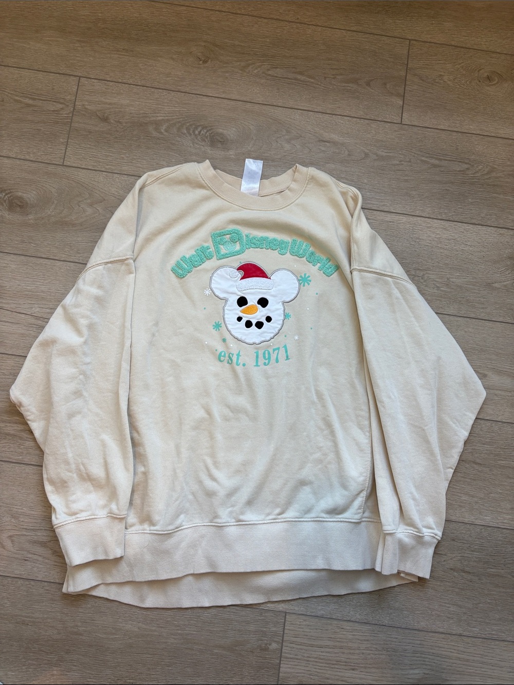 Disney Parks Cream Crewneck Sweatshirt with Embroidered Snow Mouse - 2XL